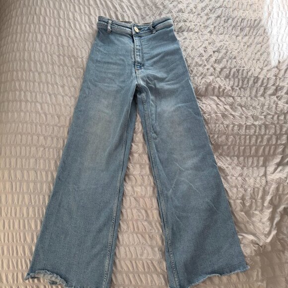 Zara Marine Straight Jeans - Size 2 - Picture 2 of 6